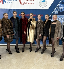 МОДЕЛИ GOLD MODELS B GOLD MODELS KIDS В РАМКАХ ВСЕРОССИЙСКОГО ФОРУМА ЖЕНЩИН ПРЕДПРИНИМАТЕЛЕЙ  ПРЕДСТАВИЛИ КОЛЛЕКЦИИ ТУЛЬСКИХ И РОССИЙСКИХ ПРОИЗВОДИТЕЛЕЙ